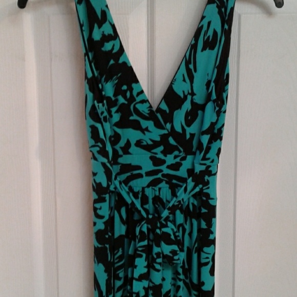 Maxi - Picture 3 of 3